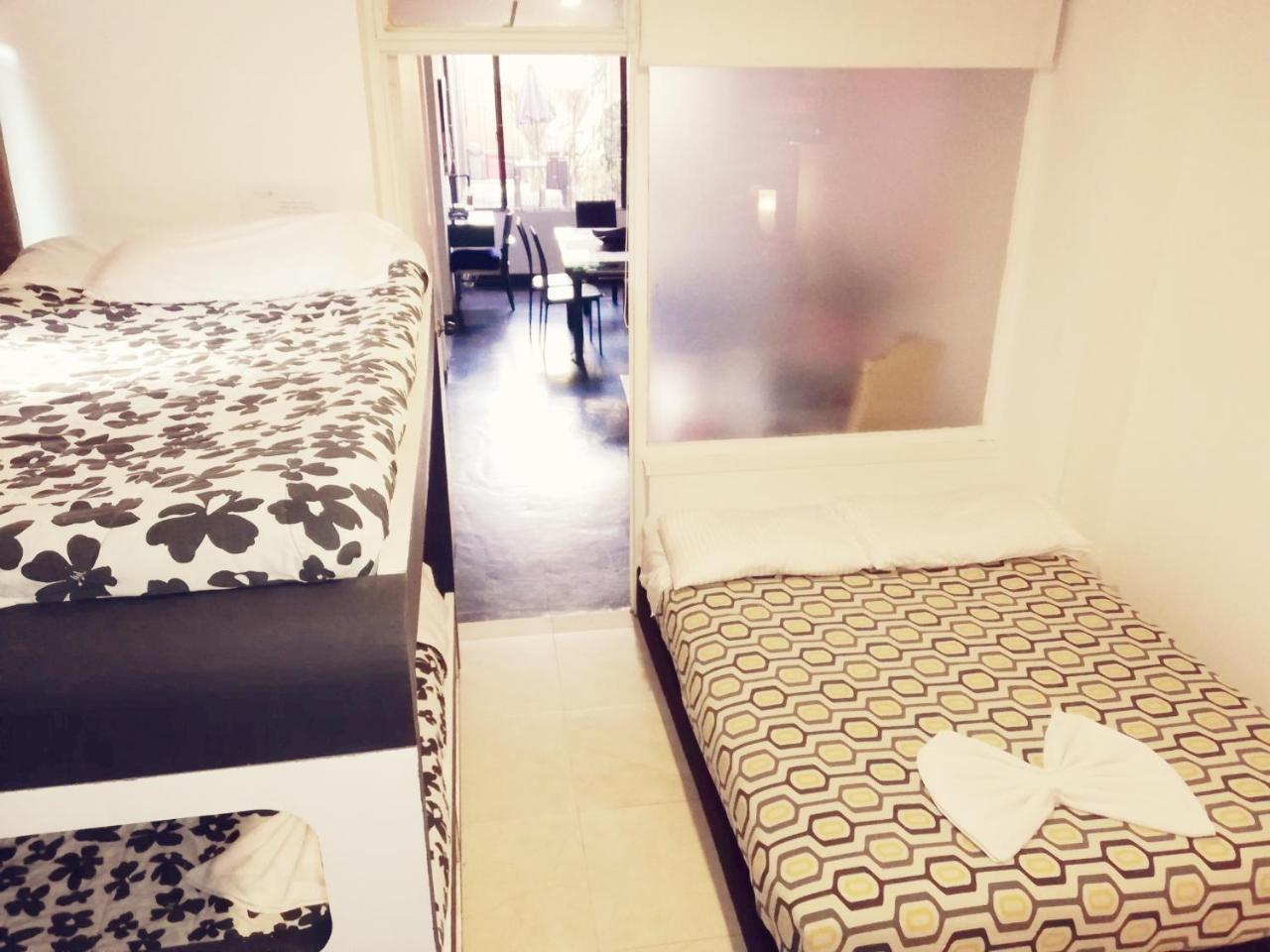 Violeta Park Hostel Bogota Exterior photo